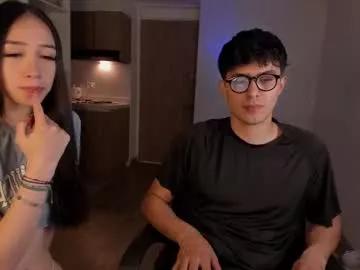 Freechat mikeyvioleta on Chaturbate
