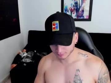 Freechat mikke_love on Chaturbate