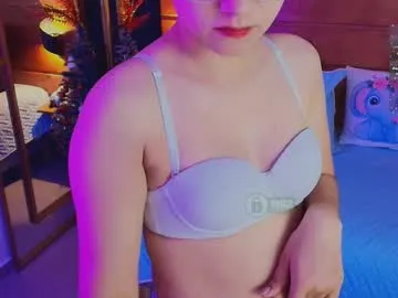 Freechat mila_kiitty on Chaturbate