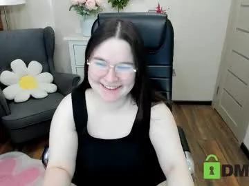 mila_melody — Take off my top #young #curvy #bbw #c2c #bigtits [88 tokens remaining]
