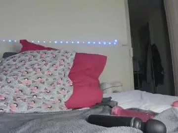 minitini_squirt on Chaturbate
