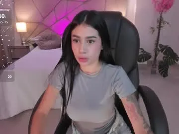 Freechat miranda_crawfor on Chaturbate