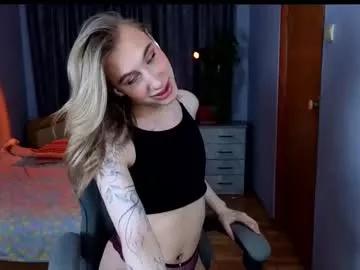 Freechat miraraid on Chaturbate