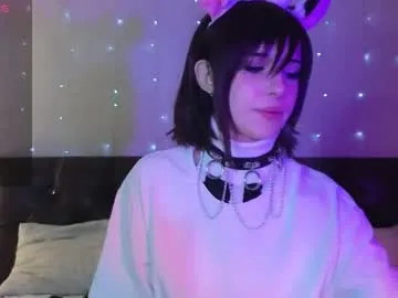 mistikcat on Chaturbate