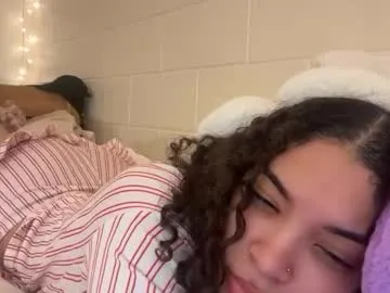 mixedmamas — Nasty latina room