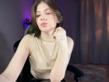 mlvnik — Ignore, worship, findom. Earn my attention, and I'll be nice to you. #femdom #mistress #leather #stockings #heels