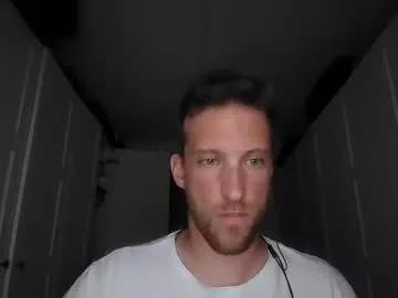 Freechat moms_little_monster on Chaturbate