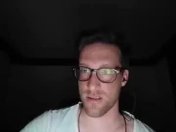 Freechat moms_little_monster on Chaturbate