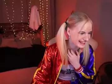 Freechat monicavelen on Chaturbate