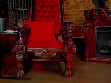 moniqueresse from Chaturbate