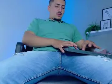 Freechat mrfox__ on Chaturbate