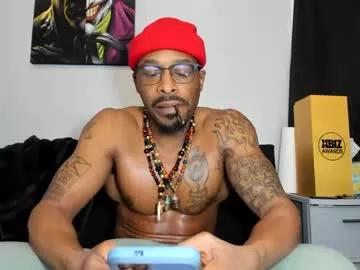 mromg007 on Chaturbate