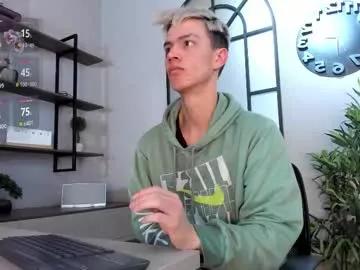 Check out Nick_torn, he wants to masturbate for you nick_torn from Chaturbate