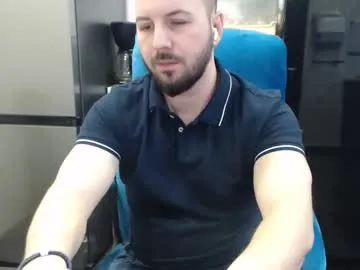 nickolas22 — Big cum show at  Goal 4 !!!! Come and Make me to cum - Goal: take t shirt off [140 tokens left]