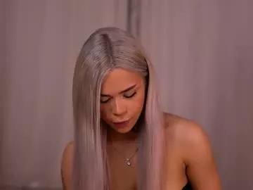 Sweet Nickybennz wants you to fuck her body now nickybennz from Chaturbate