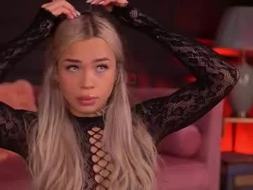 Sweet Nickybennz wants you to fuck her body now nickybennz from Chaturbate