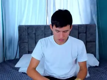 nicolastorres__ — Get naked and masturbate for 5 minutes   #20 #neet #feet #cum #latin #ass #toy #striper #lovense #sex #new [195 tokens remaining]