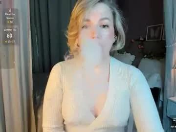 nikki_kai on Chaturbate