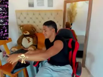 noah_sthone on Chaturbate