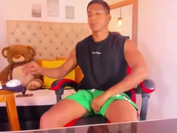 noah_sthone on Chaturbate