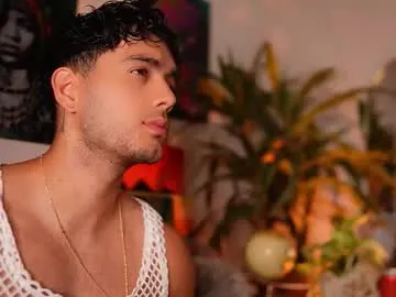 noha_miler — #bigcock #muscle #young #18 #lovense  cum [3332 tokens remaining]