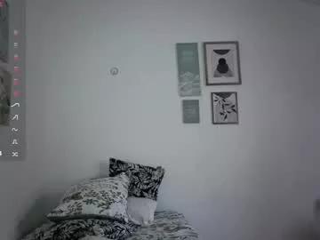 Admire Ohanna_, she wants to masturbate for you ohanna_ from Chaturbate