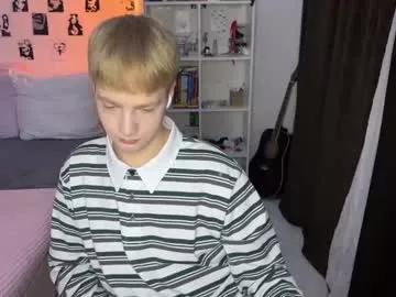 Freechat olivertasty on Chaturbate