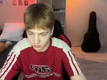 Freechat olivertasty on Chaturbate