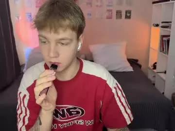 Freechat olivertasty on Chaturbate
