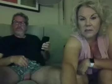 Freechat oneoften1000 on Chaturbate