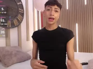 owen_jp — GOAL: Sexy Dance Naked [36 tokens remaining] Welcome to my room! #femboy #bigass #latino #18 #new