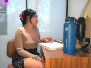 ozhmara from Chaturbate