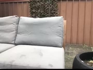 ozsurferboy773375 on Chaturbate