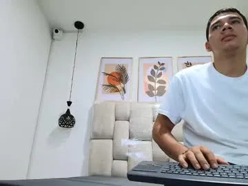 cb pandahot_s is f pandahot_s — Pandahot_s's room #anal #bigboobs