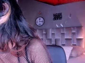 Freechat parisfox_ on Chaturbate
