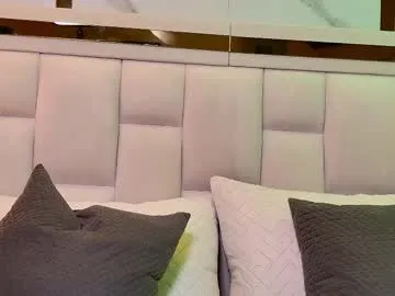 paulina_cano on Chaturbate