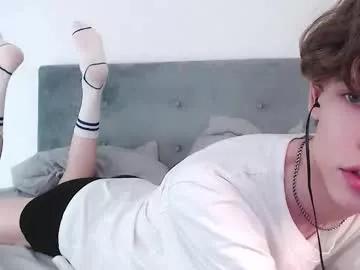 pawclaw on Chaturbate