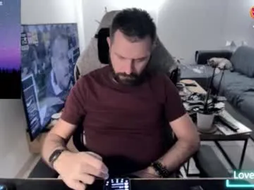 pc92160 on Chaturbate