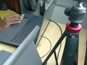 Check out cute camslut Petitestrawberry18 petitestrawberry18 from Chaturbate