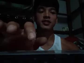 Freechat philhotbody on Chaturbate