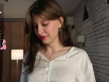 philomenagroomes on Chaturbate 