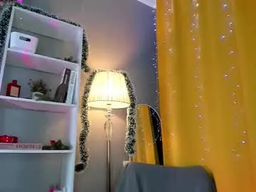 phoenixvale on Chaturbate