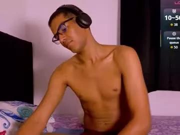 Freechat pikashuu7u7 on Chaturbate