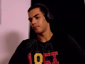 Freechat pikashuu7u7 on Chaturbate