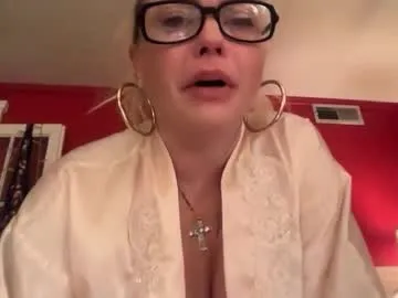 platinum1998 — 30 TOKENS FOR PRIVATE <3  SPEICAL <3 IM BACK <3 naked show at 500!! #naked #bigboobs #bigbutt #slut #sexy
