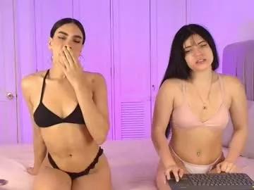 pretty_dirty_sis on Chaturbate