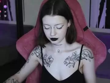 prettybones on Chaturbate