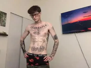prettyboyszn — hey<3 #pvt #straight #bigdick #tattoos #valentinesday