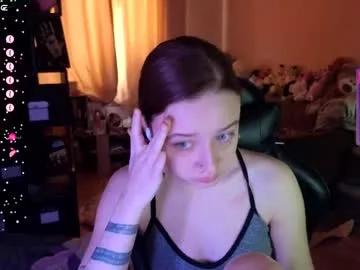 Freechat queen_kitty1818 on Chaturbate