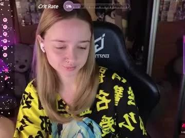 Freechat queen_kitty1818 on Chaturbate